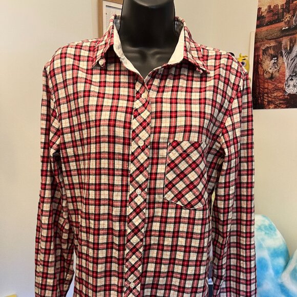 Victoria’s Secret Red Plaid Flannel Button Down Shirt Women’s Size Small - Picture 1 of 5
